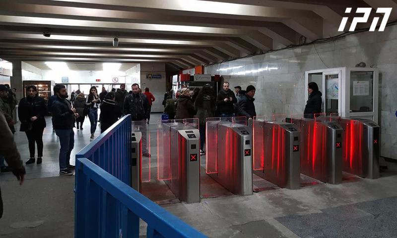 მეტროს მუშაობის საათები იცვლება